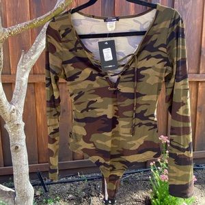 L camo long sleeve bodysuit